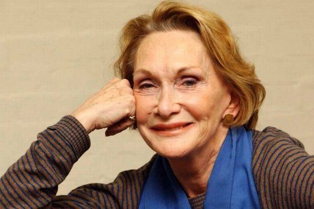 Sian Phillips Age