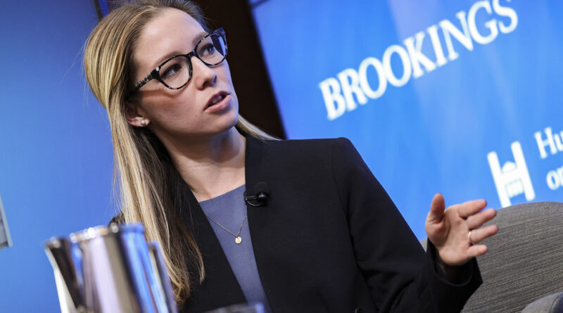 jeanna smialek net worth: A look at the economics journalist profile